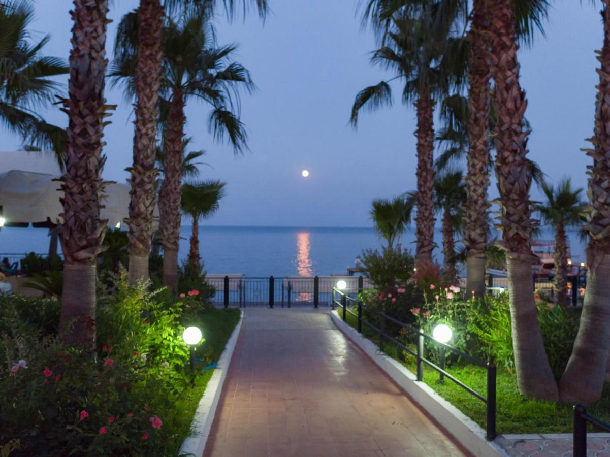 Club Akman Beach Çamyuva Kültér fotó