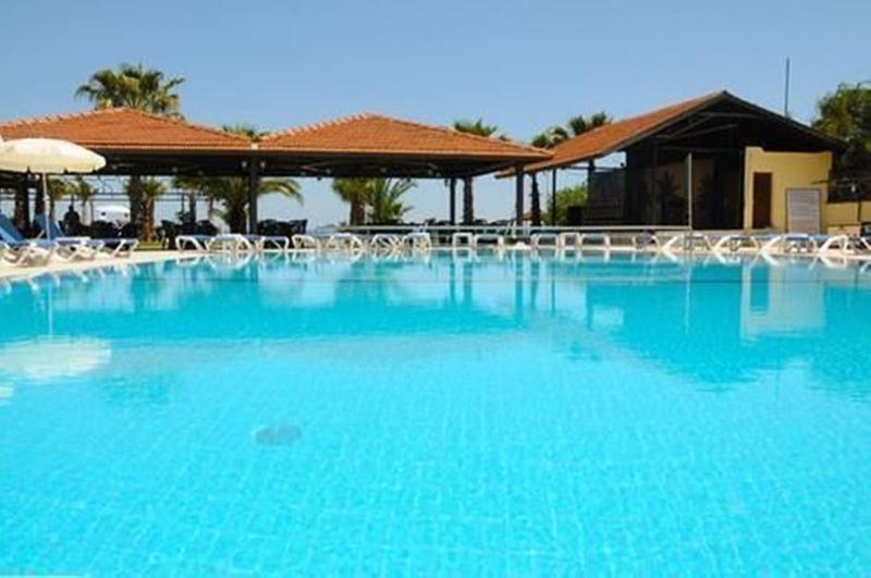 Club Akman Beach Çamyuva Kültér fotó